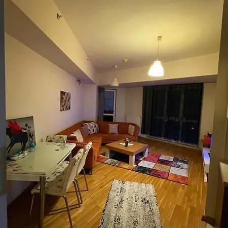 Huzurlu Sik Daire * Istanbul